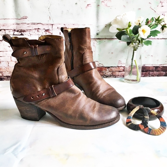 rag & bone Shoes - RAG AND BONE Cognac Booties, Size 39/8.5